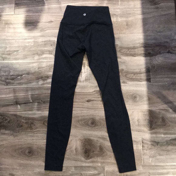 Lululemon Wunder under, high waisted leggings - Picture 2 of 4